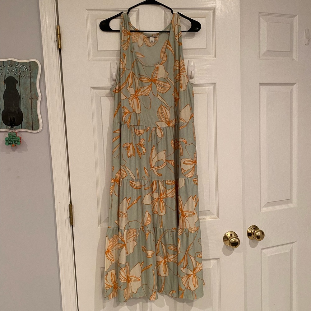 Ava & Viv Sleeveless Tiered Dress